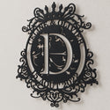 Monogramme personnalisé en métal – design Couronne, détail de la découpe laser · Steelmonks