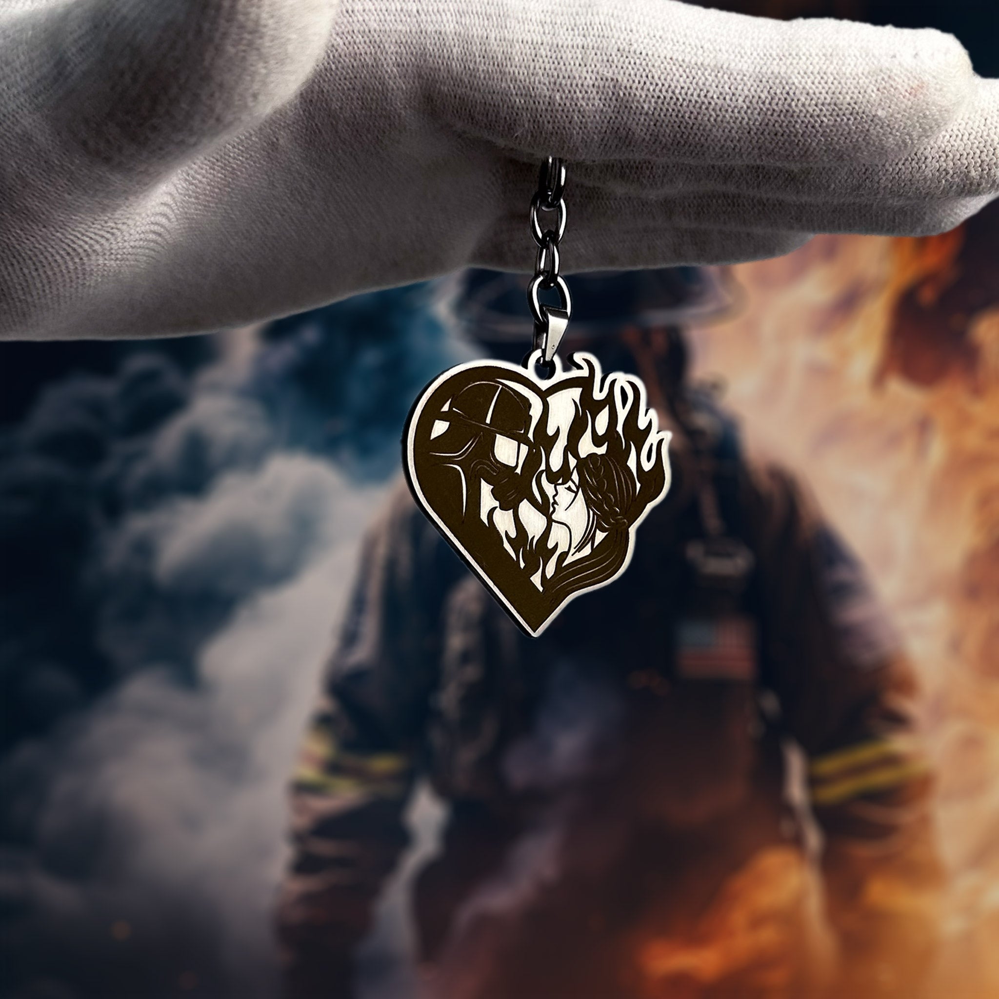 Pendentif amour brûlant