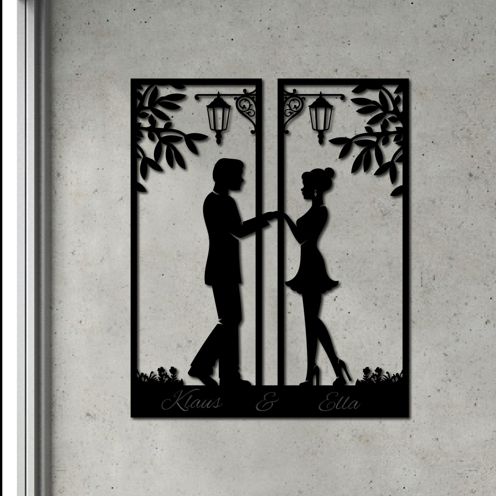 Plaque métallique Steelmonks, petit couple inséparable. Plaque murale à motif disponible en différentes tailles et couleurs.